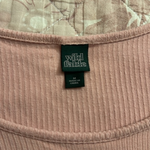 Selling a wild fable pink shirt size medium - Picture 2 of 3